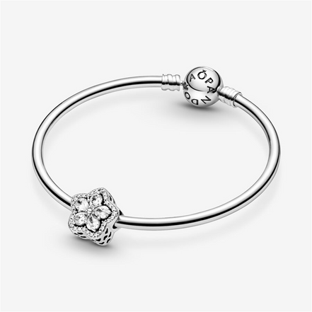 Pandora Timeless Sparkling Snowflake Pavé Charm