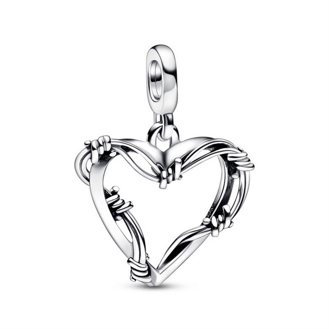 Pandora ME/Moments Wire Heart Medallion Charm