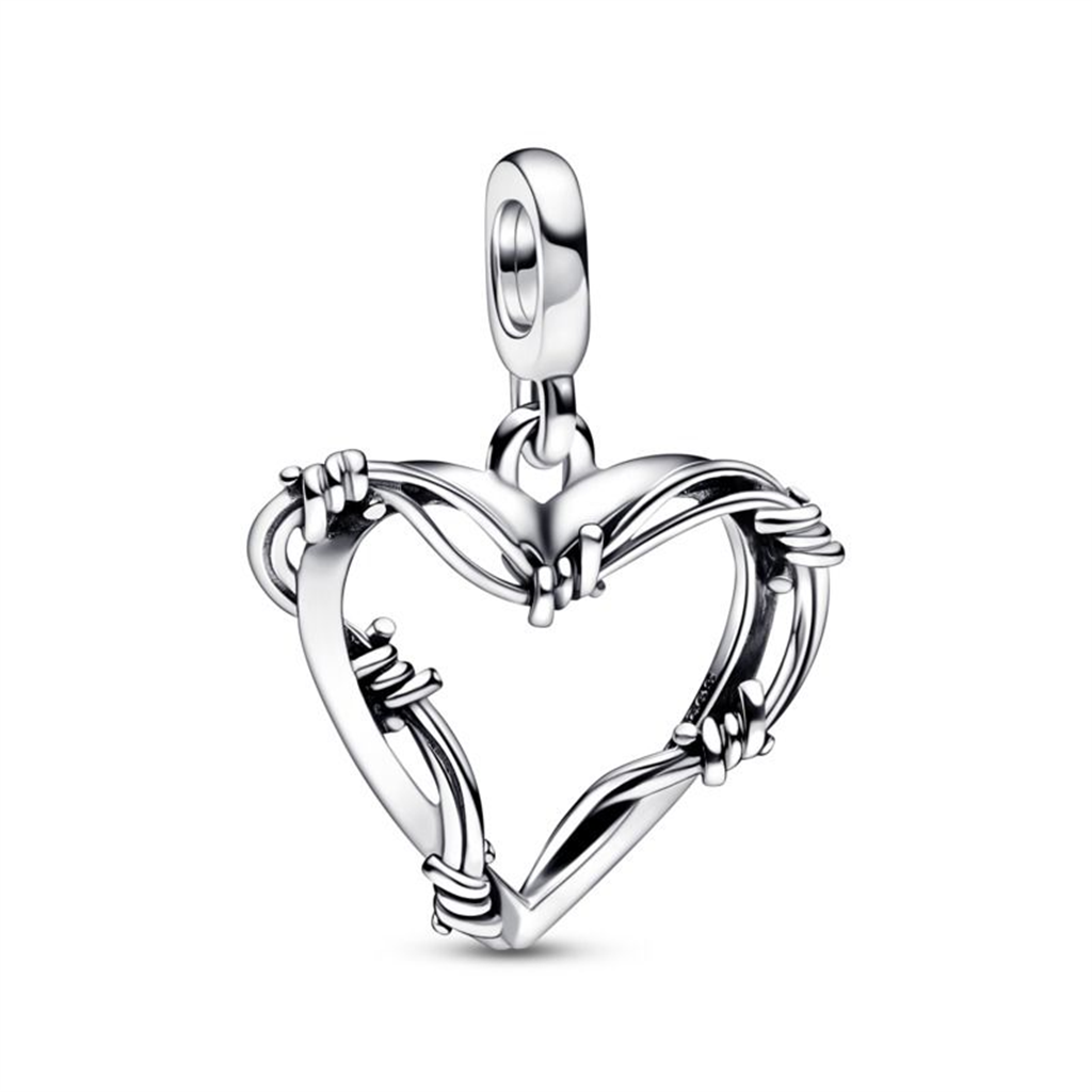 Pandora ME/Moments Wire Heart Medallion Charm