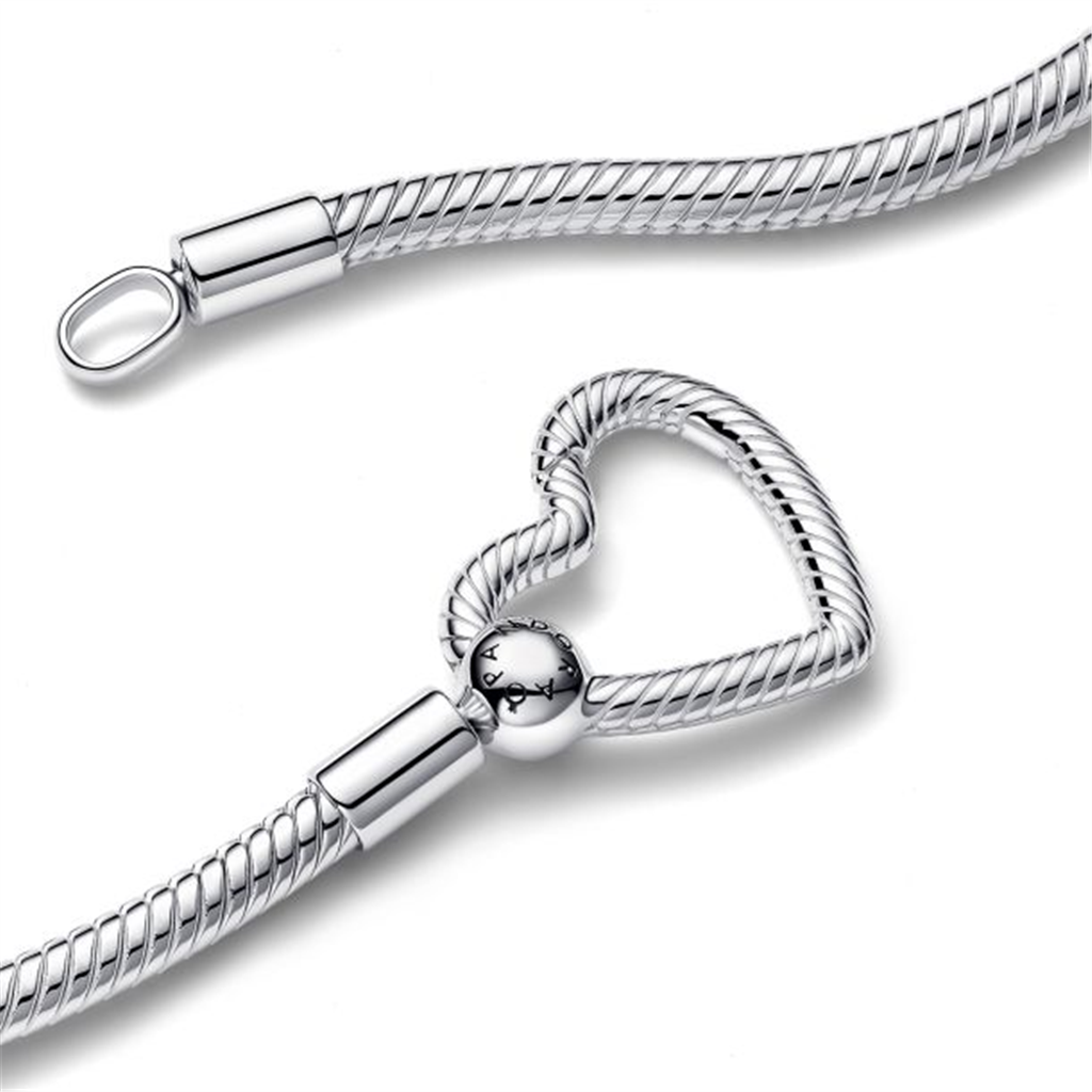 Pandora Moments Silver Heart Closure Snake Chain Necklace 45cm