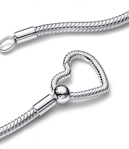 Pandora Moments Silver Heart Closure Snake Chain Necklace 45cm