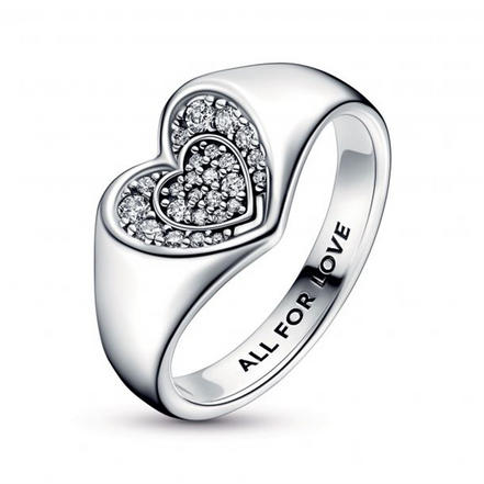 Pandora Moments Radiant Heart Pavé Signet Ring Size 7