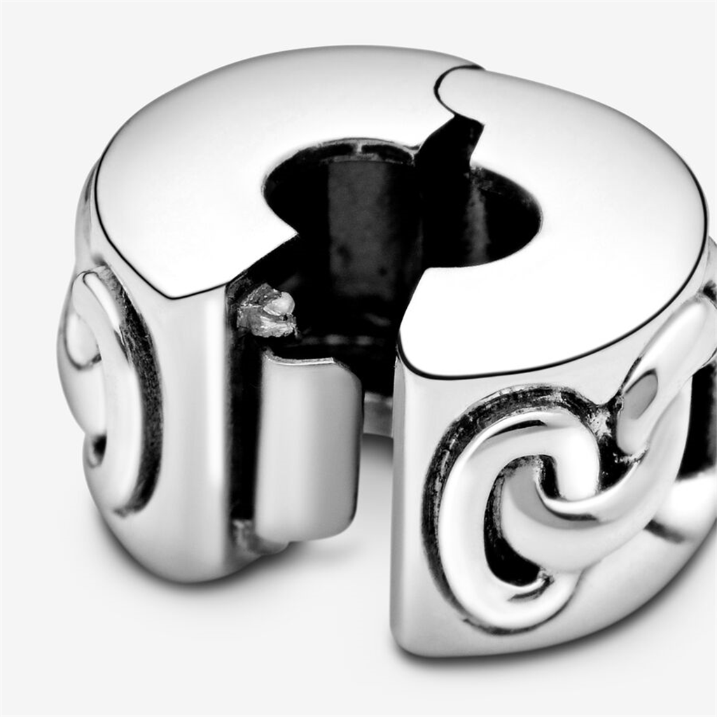 Pandora Moments Knotted Hearts Clip Charm