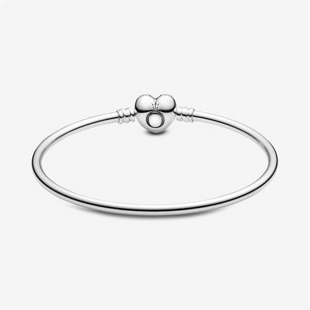 Pandora Moments Heart Clasp Charm Bangle Bracelet Size 17