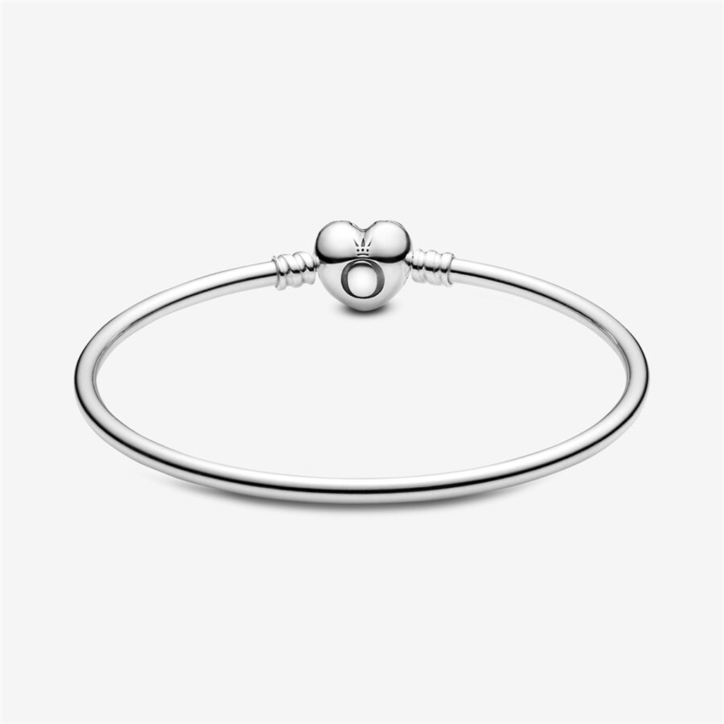 Pandora Moments Heart Clasp Charm Bangle Bracelet Size 17