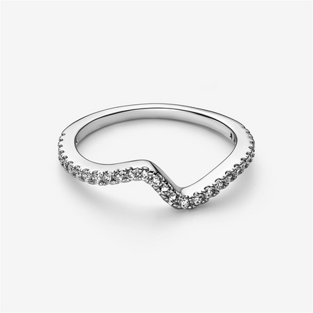 Pandora Timeless Sparkling Wave Ring Size 6