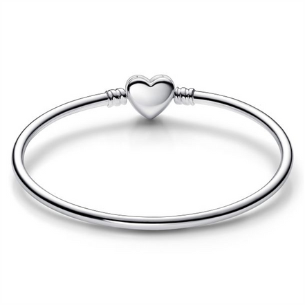 Pandora Moments Heart And Butterfly Bangle Charm Bracelet Size 17