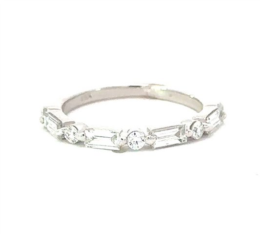 14K White Gold.16Ct Round.39Ct Baguette Diamond Band