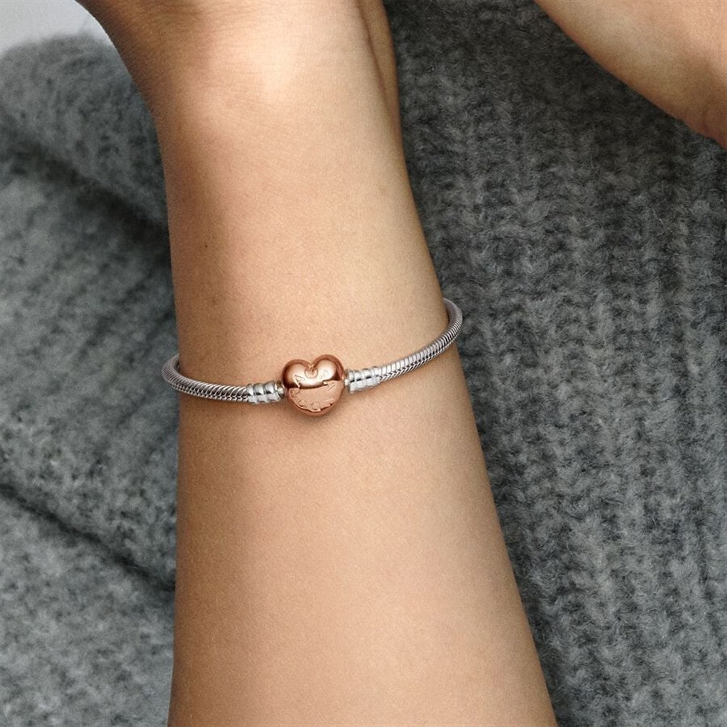 Pandora Moments Rose Heart Clasp Snake Chain Bracelet Size 17