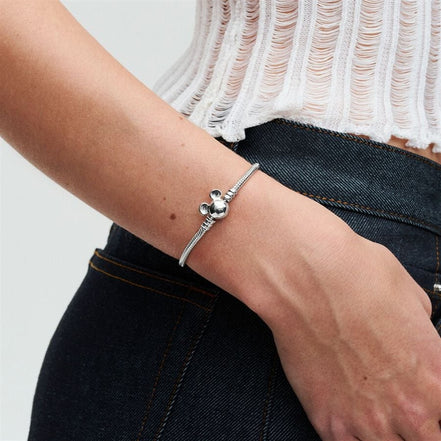 Pandora Moments Disney Mickey Mouse Clasp Snake Chain Bracelet Size 19