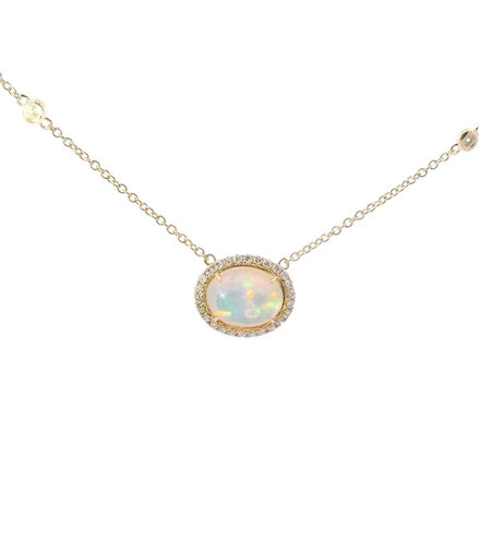 14K Yellow Gold Opal and Diamond Oval Shaped Pendant Necklace