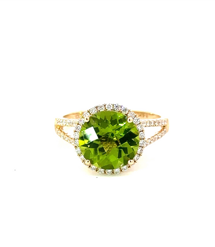 0.40 Diamond & 4.01 Ctw Peridot Ring