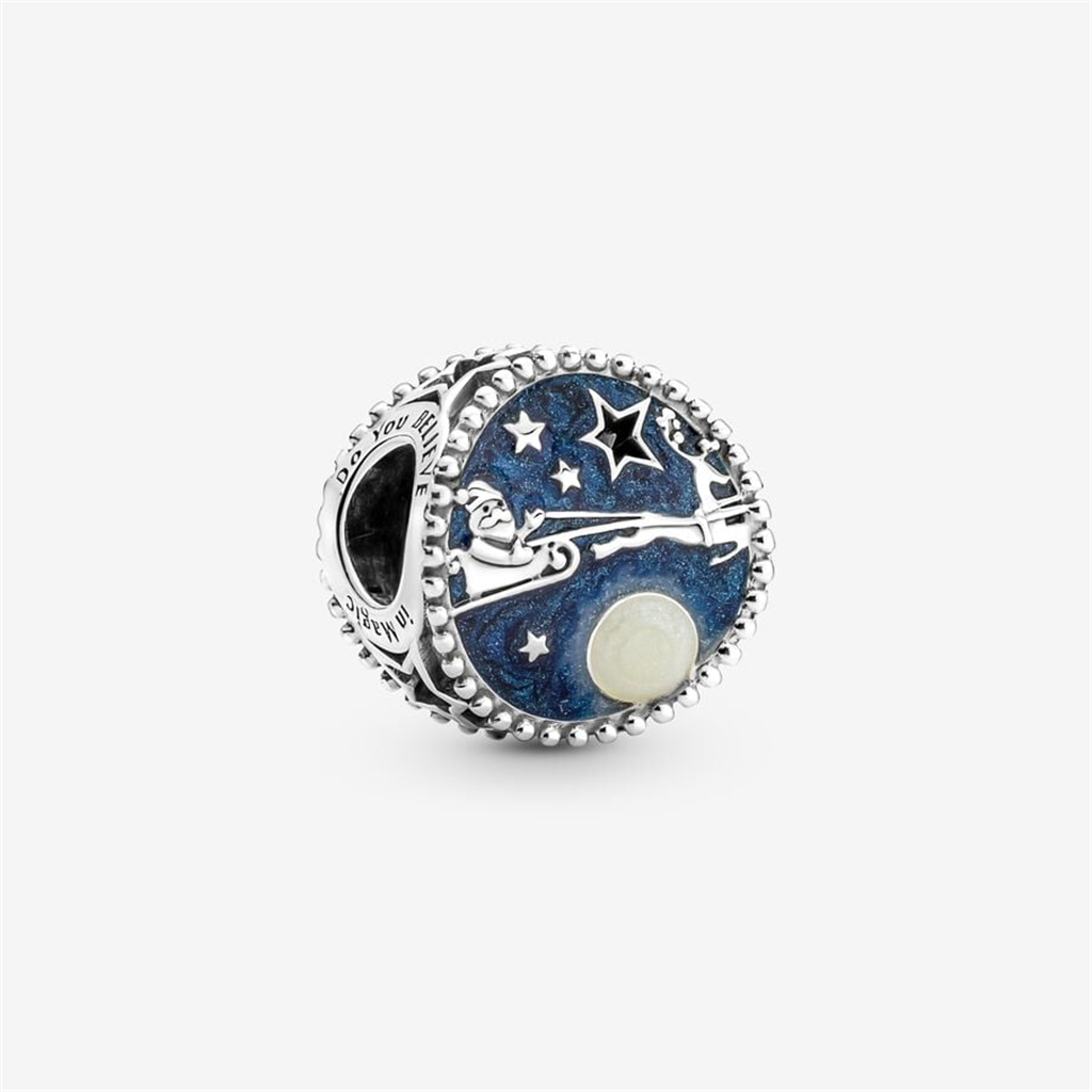 Pandora Moments Santa And the Reindeer Charm