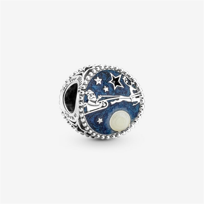 Pandora Moments Santa And the Reindeer Charm