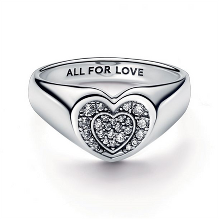 Pandora Moments Radiant Heart Pavé Signet Ring Size 7