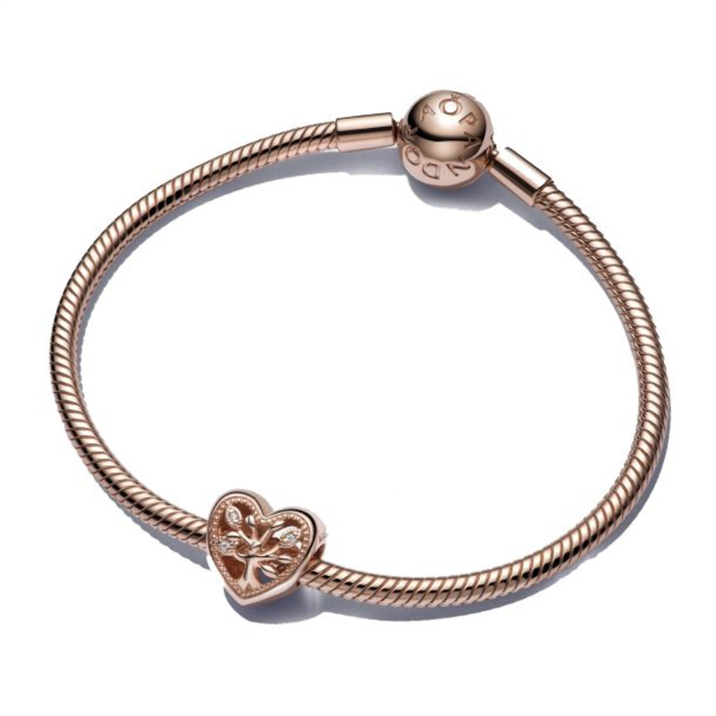 Pandora Rose Family Tree Heart Bracelet Gift Set Size 19