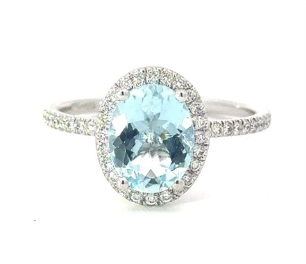 14Kwg 1.60 Cttw Oval Cut Aquamarine And .26 Cttw Diamond Ring
