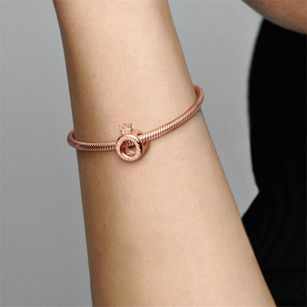 Pandora Moments Logo & Crown O Charm