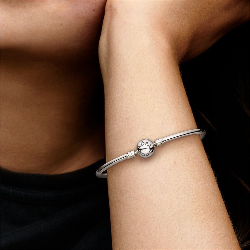 Pandora Moments Silver Bangle Charm Bracelet Size 21