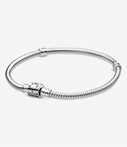Pandora Moments Barrel Clasp Snake Chain Charm Bracelet Size 17