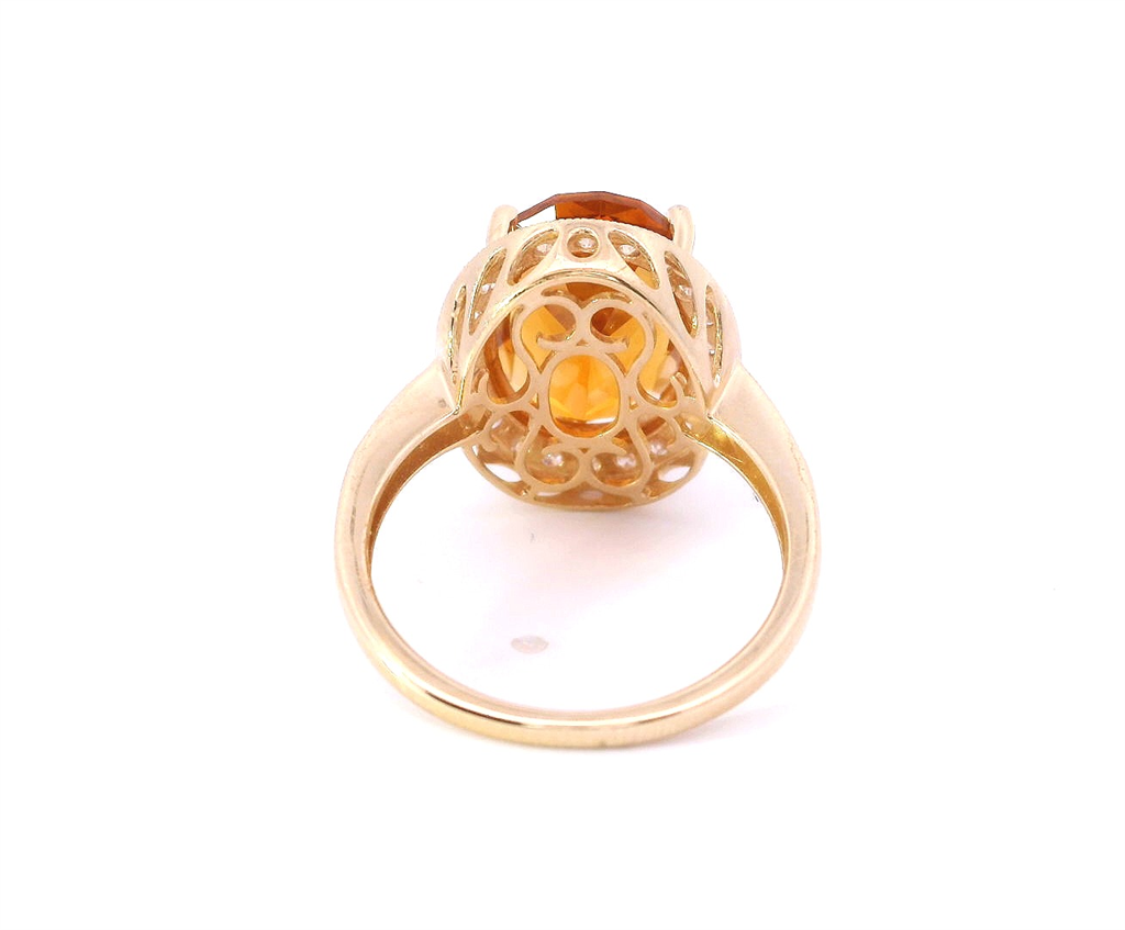 14K Yellow Gold Diamond And Oval Shaped Oval Citrine Fashion Ring