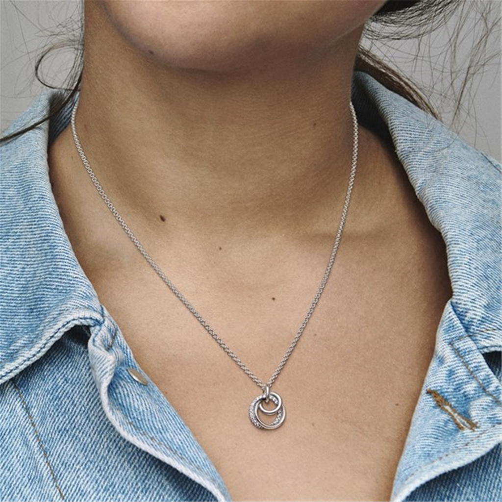 Pandora Moments Family Always Encircled Pendant Necklace 60 cm
