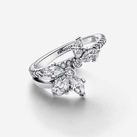 Pandora Timeless Sparkling Asymmetrical Herbarium Cluster Ring Size 8.5