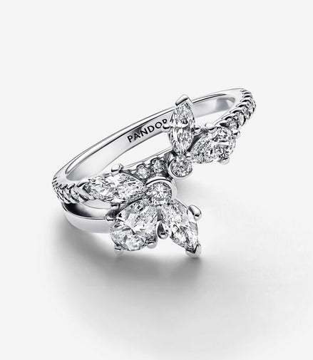Pandora Timeless Sparkling Asymmetrical Herbarium Cluster Ring Size 8.5