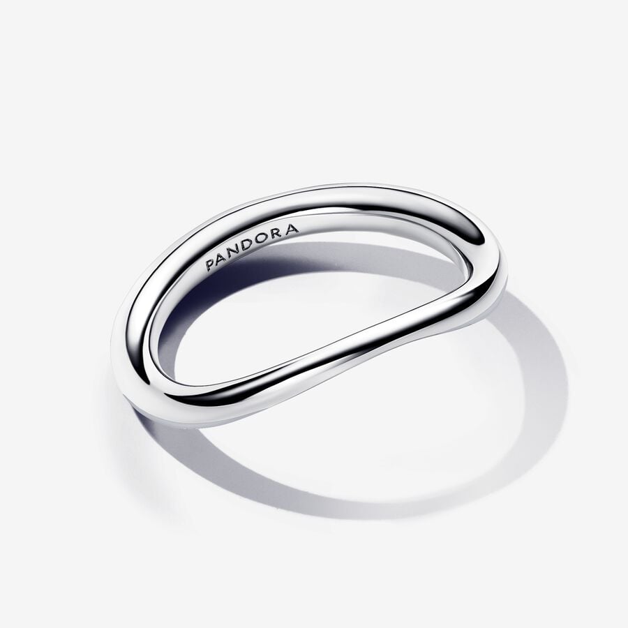 Pandora Essence Organically Shaped Band Ring Size 6
