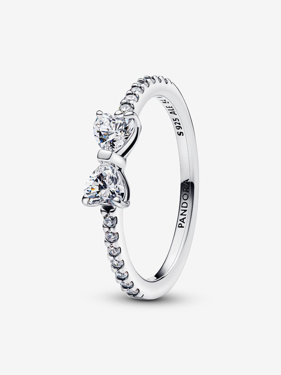 Pandora Sparkling Bow Ring Size 6