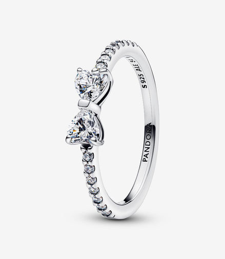 Pandora Sparkling Bow Ring Size 6