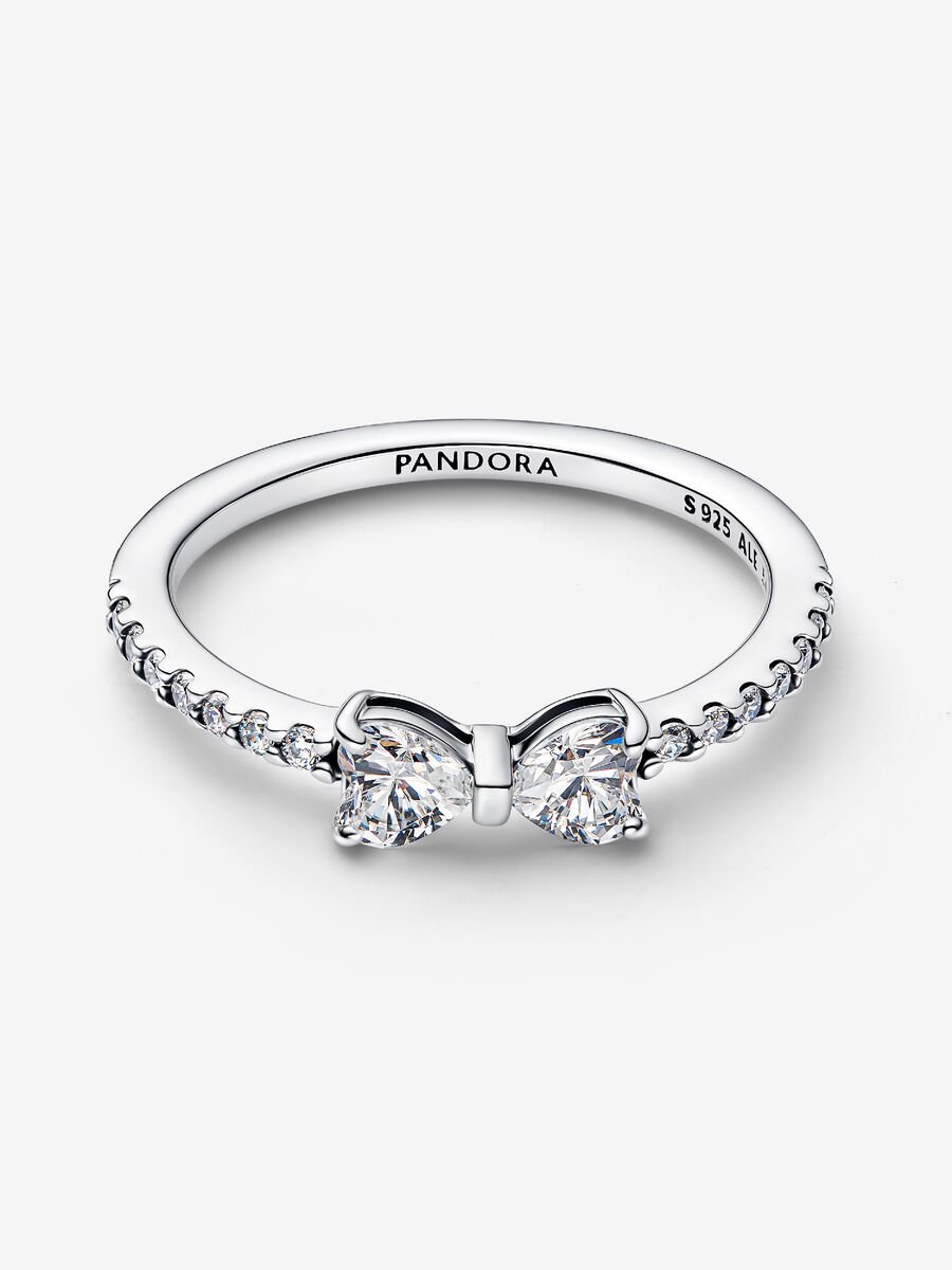 Pandora Sparkling Bow Ring Size 6