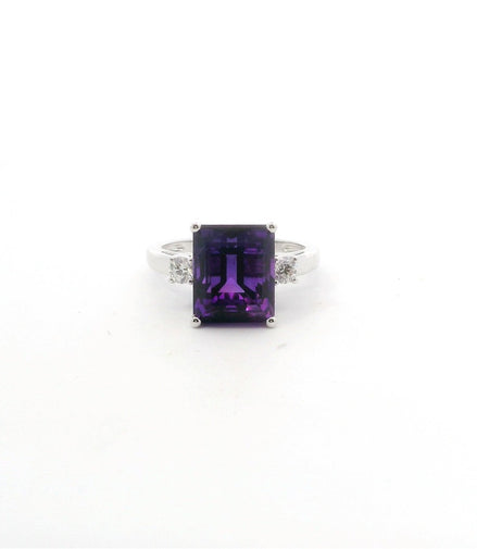 14K White Gold Diamond & Amethyst Fashion Ring