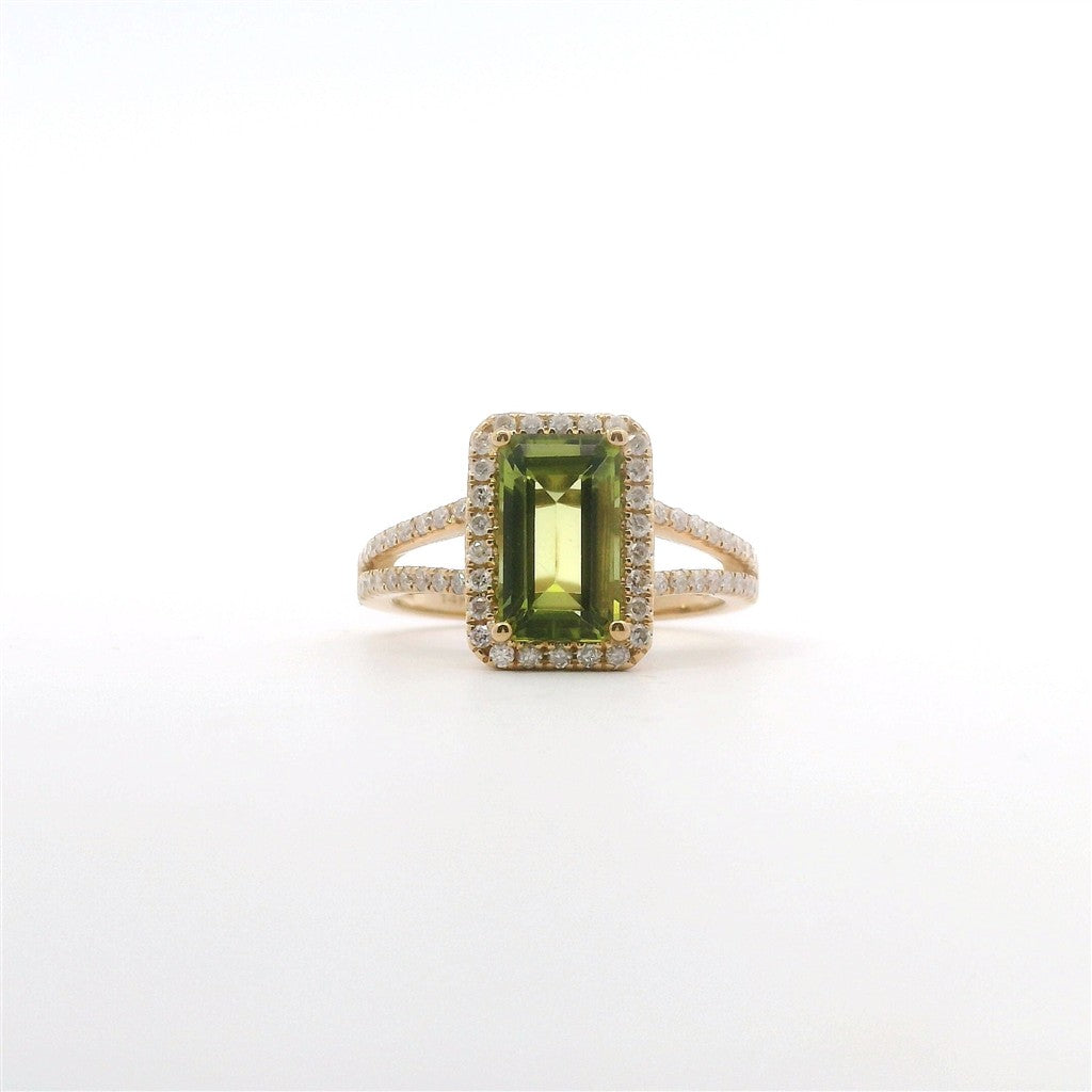 14K Yellow Gold Diamond & Peridot Emerald Shaped Fashion Ring