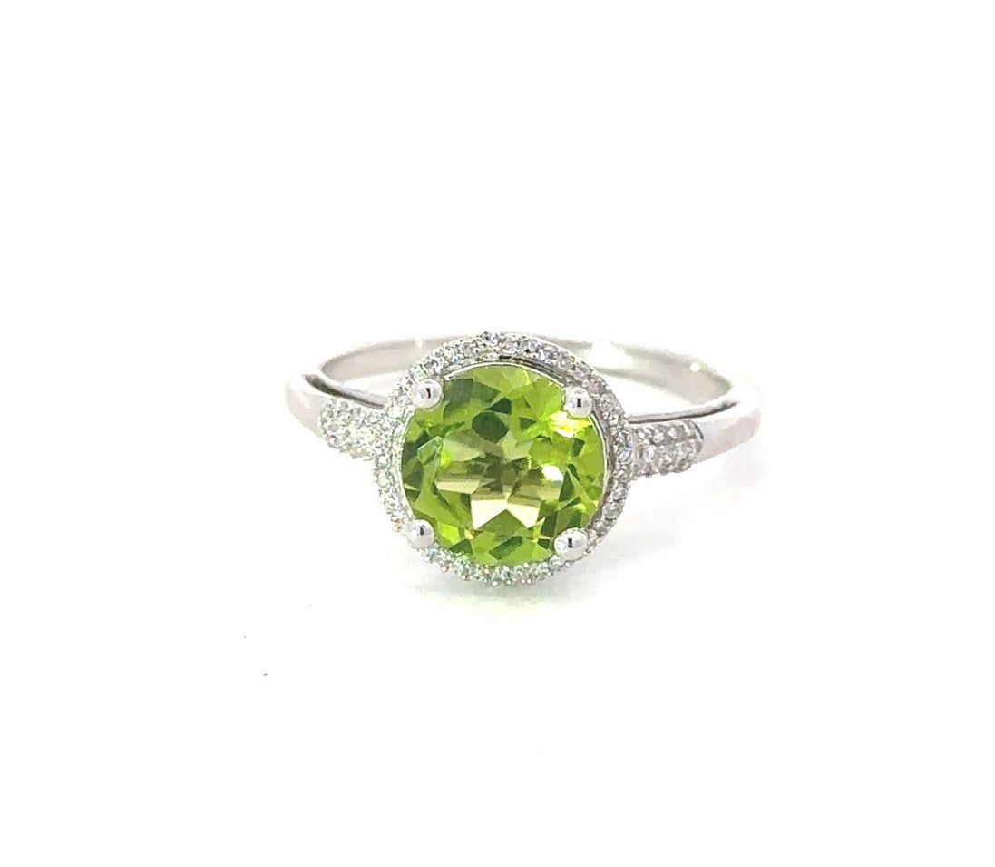 14K White Gold  Round Cut Peridot And Diamond Ring