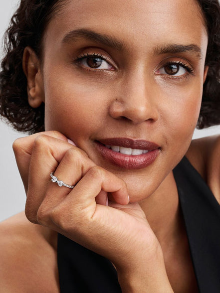 Pandora Sparkling Bow Ring Size 6