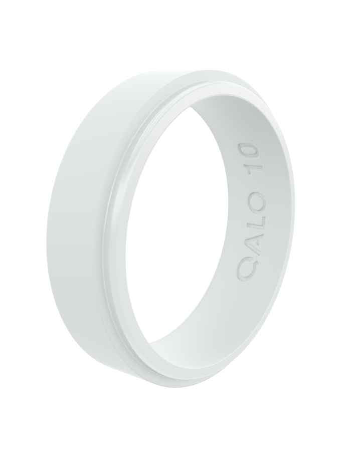 QALO Ladies Narrow Polished Step Edge Silicone Ring