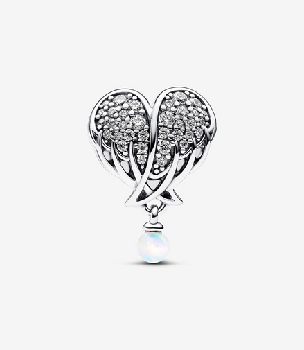 Pandora Moments Sparkling Angel Wings & Heart Charm