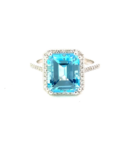14K White Gold Diamond And Blue Topaz Fashion Ring