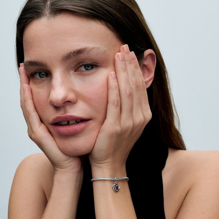 Pandora Moments January Red Eternity Circle Dangle Charm