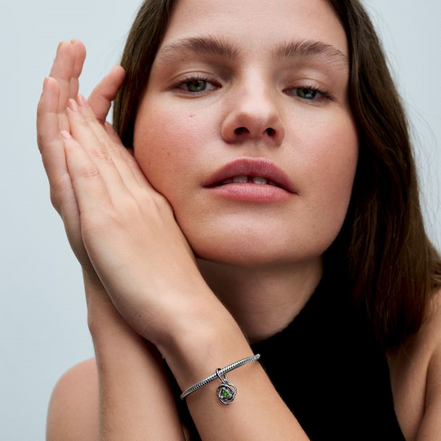 Pandora Moments August Spring Green Eternity Circle Dangle Charm