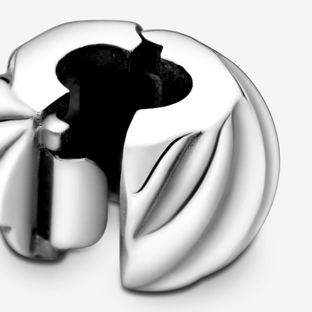 Pandora Moments Polished Feathered Clip Charm