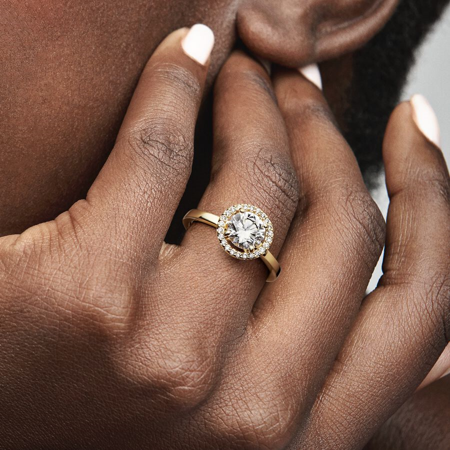 Pandora Timeless Sparkling Round Halo Ring Size 6