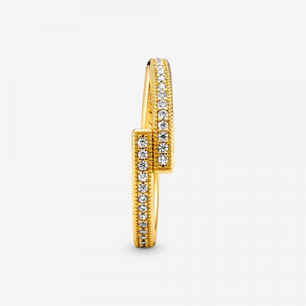 Pandora Signature Logo Sparkling Overlapping Ring Size 7.5