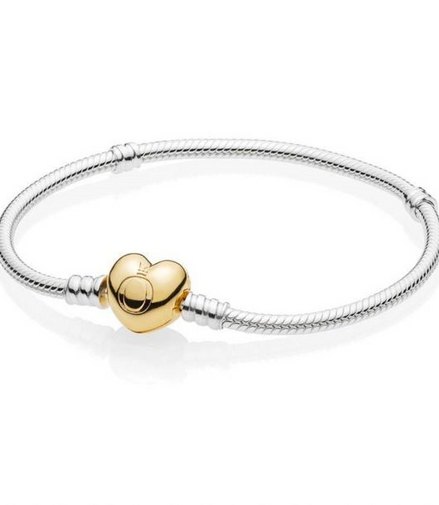 Pandora Moments Snake Bracelet With Logo Heart Clasp Size 16