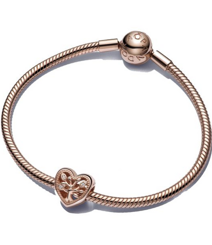 Pandora Rose Family Tree Heart Bracelet Gift Set  Size 19