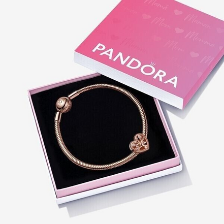 Pandora Rose Family Tree Heart Bracelet Gift Set  Size 19