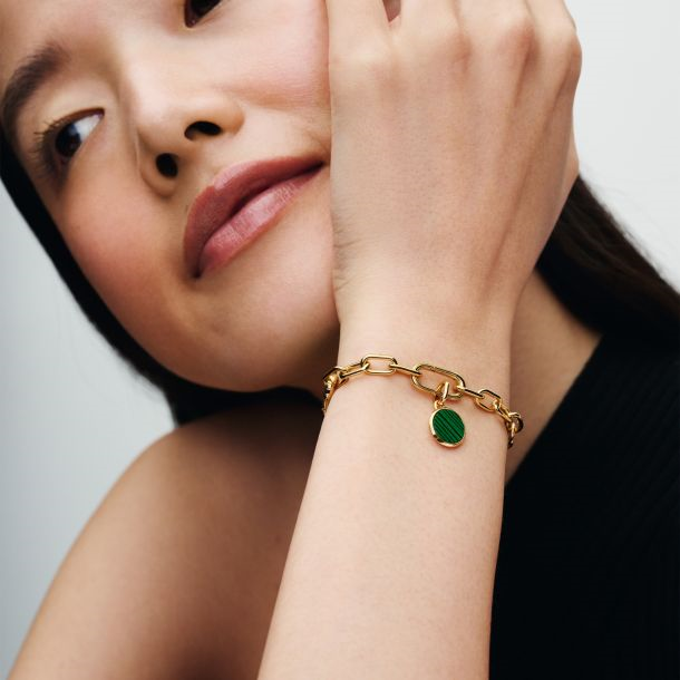 Pandora ME/Moments 14K Gold-Plated Green Engravable Mini Medallion Charm