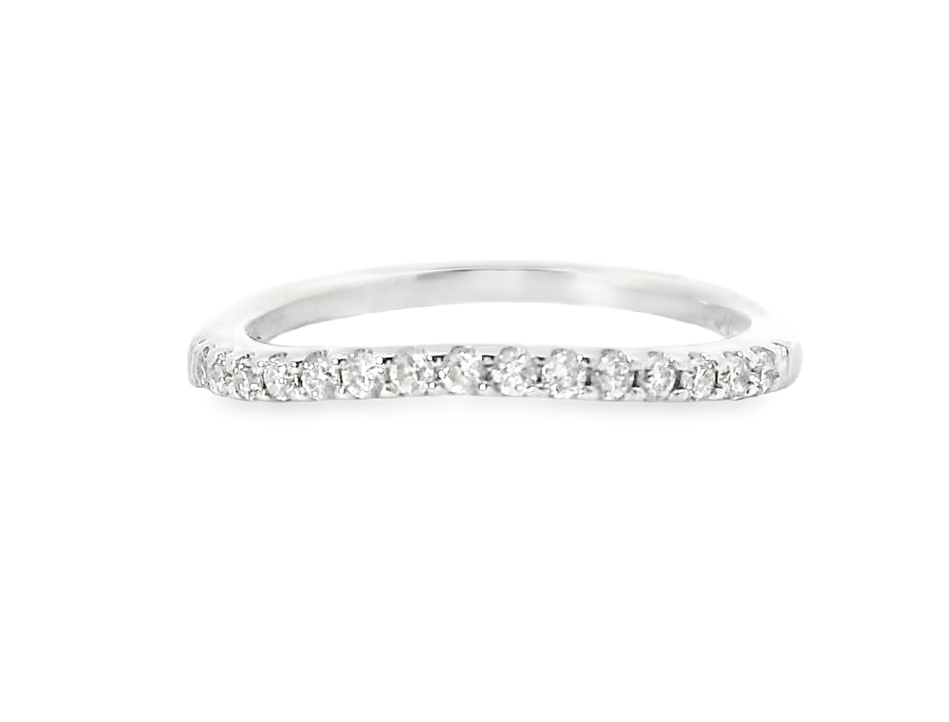 14K White Gold .17 CTTW Diamond Band