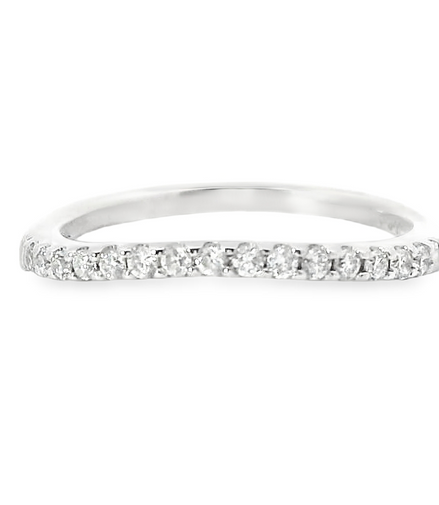 14K White Gold .17 CTTW Diamond Band